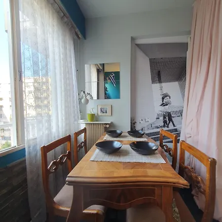 Orangerie De La Defense 쀼또